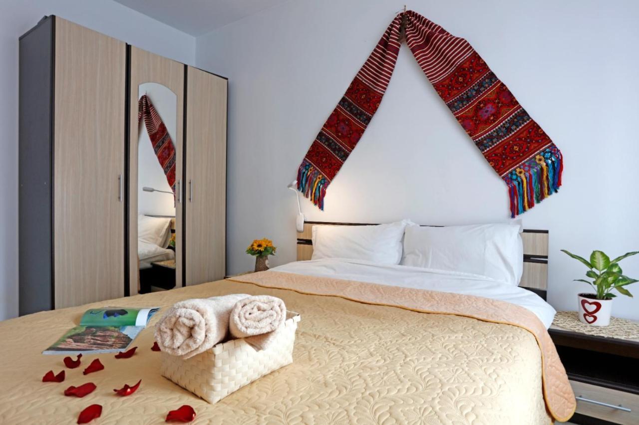 Traditional Romanian Apartments 부쿠레슈티 외부 사진