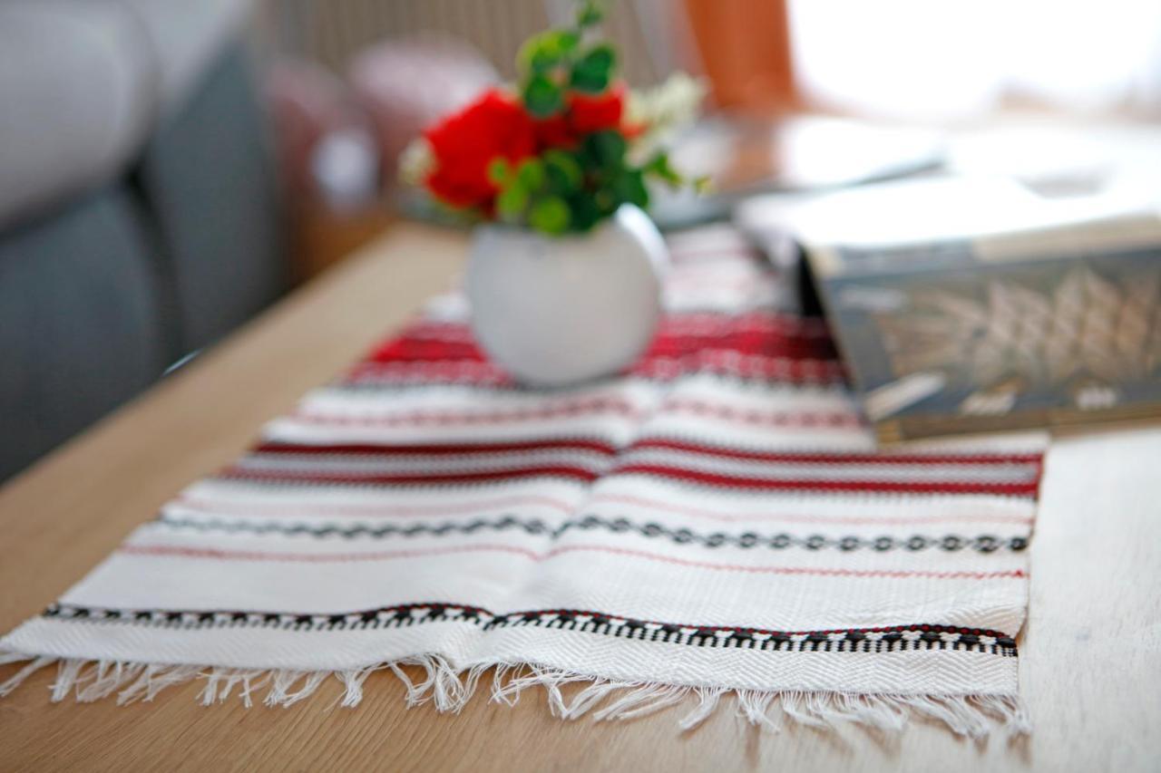 Traditional Romanian Apartments 부쿠레슈티 외부 사진